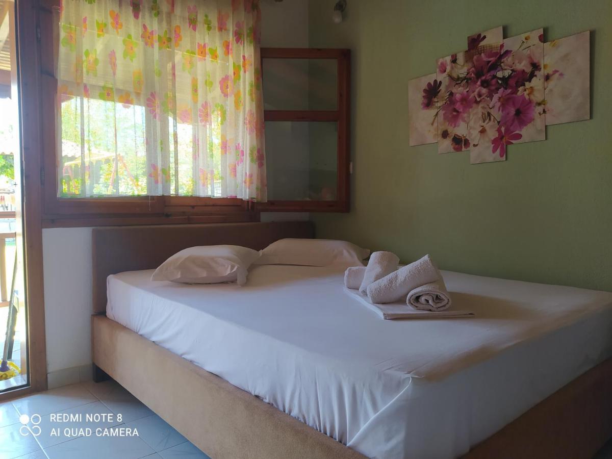 شقة Lampos House فوروفورو المظهر الخارجي الصورة